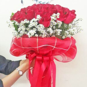 50-101 Big Red Roses in Red - Round Bouquet B