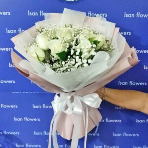 9-25 Big White Roses in White & Brown - Round Bouquet A
