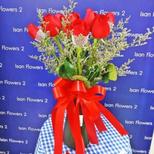 9-25 Big Red Roses in Vase A