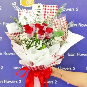 9-25 Big Red Roses in Isaan Red - Round Bouquet A