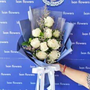 9-18 Big White Roses in Dark Blue - Tall Bouquet A
