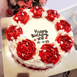 Red Roses Cake